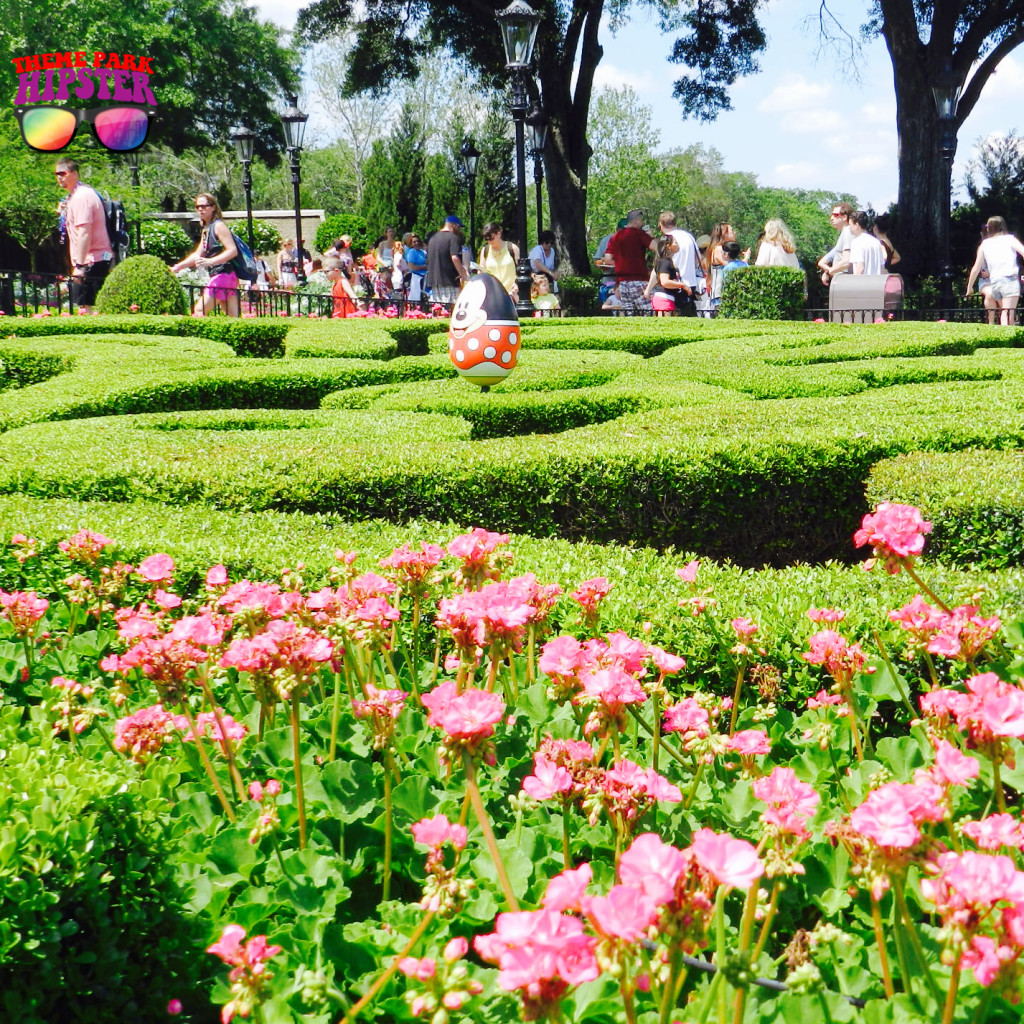 Disney Easter Egg Hunt-France Pavilion 