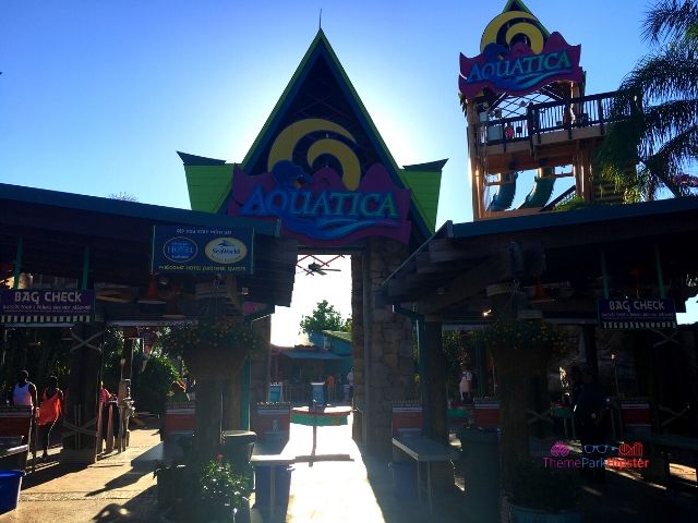 Aquatica SeaWorld Orlando Florida Water Park Entrance