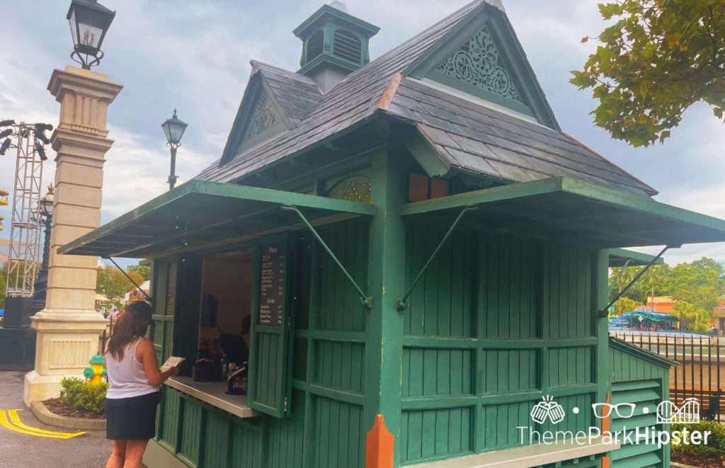 Universal Orlando Loaded Baked Potato Stand. Keep reading to learn about the cheap, best food at Universal Studios Orlando, Florida.