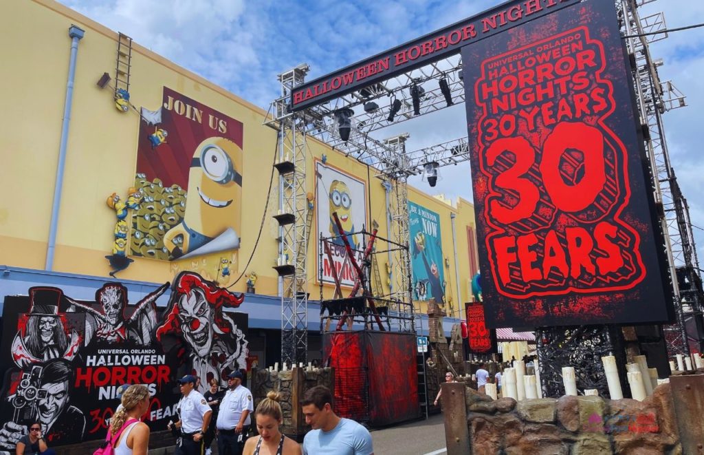 Halloween Horror Nights 30 Years 30 Fears Scarezone Universal Annual Pass Perk