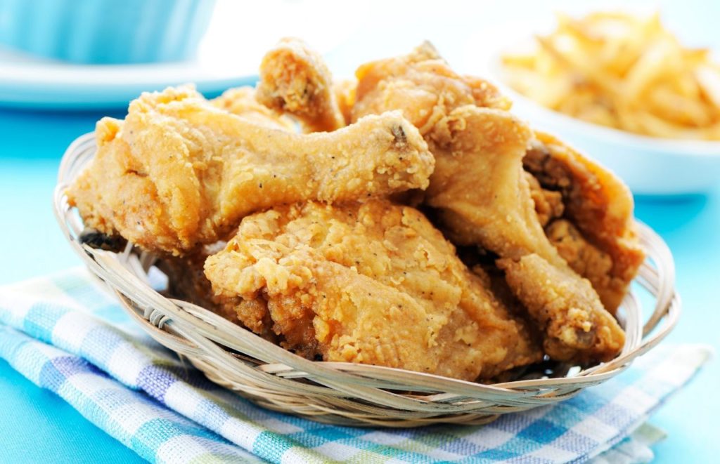 Fried Chicken at 50's Prime Time Cafe Hollywood Studios. Best table service in Hollywood Studios at Walt Disney World.