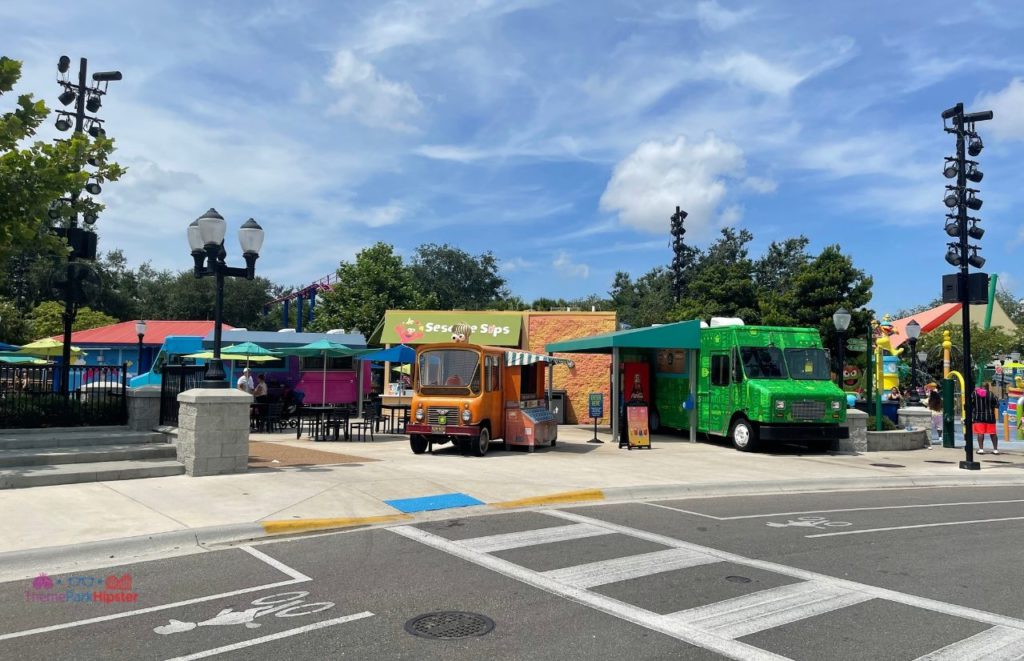 SeaWorld Orlando Sesame Street Land Play Area. Keep reading to learn how to avoid with SeaWorld wait times with quick queue skip the line pass.