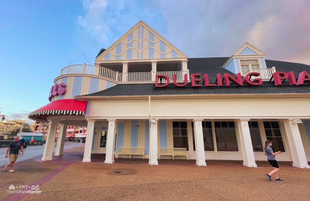 Christmas at Disney Boardwalk Inn and Villas Dueling Piano at Jelly Rolls