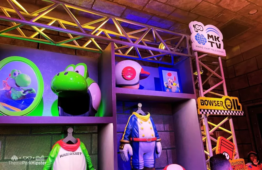 Universal Studios Hollywood Super Nintendo World Mario Kart Bowsers Challenge Ride. Keep reading to get the best Universal Studios Hollywood Tips, Tricks and Secrets!