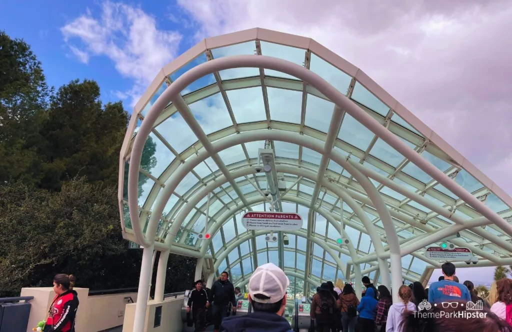 Universal Studios Hollywood escalator to the lower lot