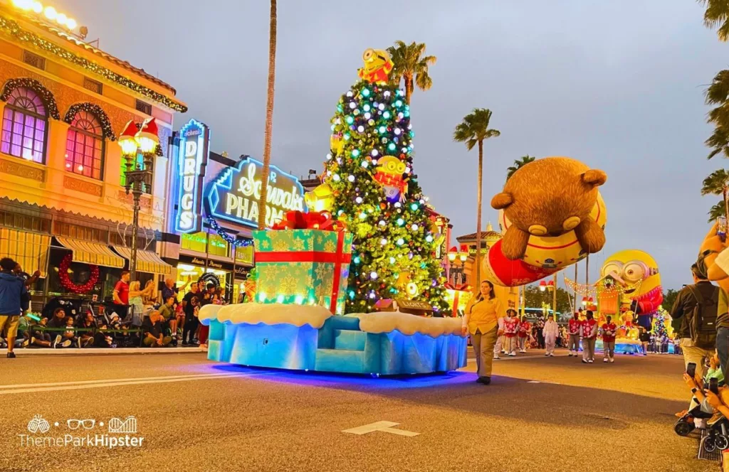 Christmas at Universal Orlando Holiday Parade featuring Macy's with Minion and Teddy Bear 