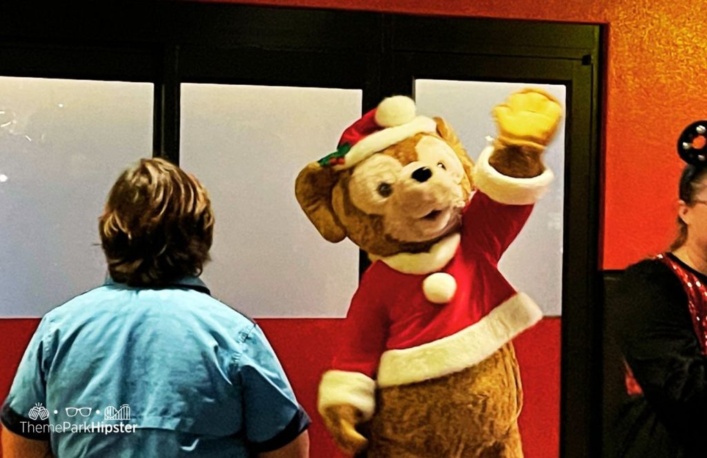 Disney Hollywood Studios Jollywood Nights Christmas Holiday Duffy Bear Character Meet and Greet