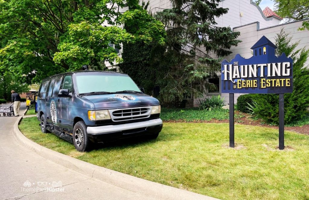 Cedar Point Amusement Park Ohio Halloweekends The Haunting of Eerie Estate House