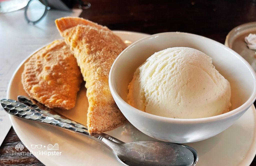 Reunion Resort near Disney World Eleven Restaurant Cinnamon Empanadas with Vanilla Ice Cream. Keep reading to learn more about Reunion Resort in Central Florida.